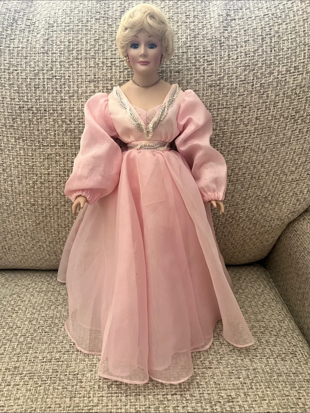 Vintage 1988 MARY KAY ASH Porcelain Doll - 16” Tall